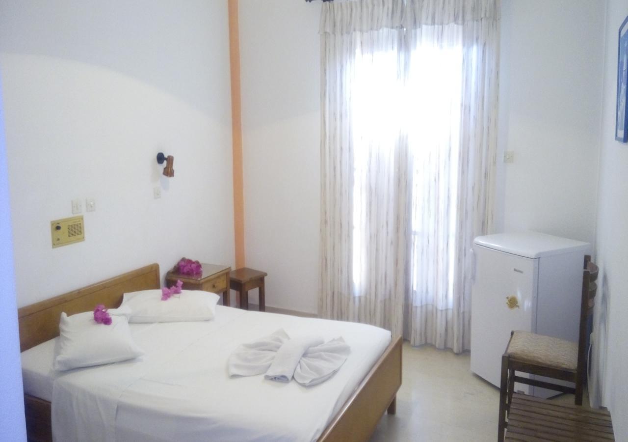 Hotel Adonis (Adults Only) Kamári Kültér fotó